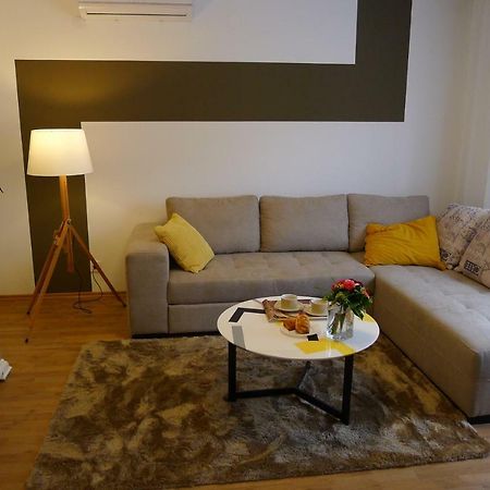Apartamento Zola Zagreb Exterior foto